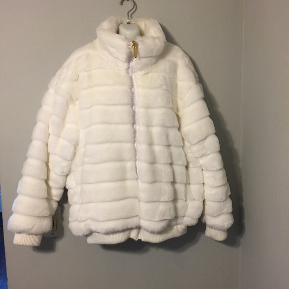 ablanche fur jacket